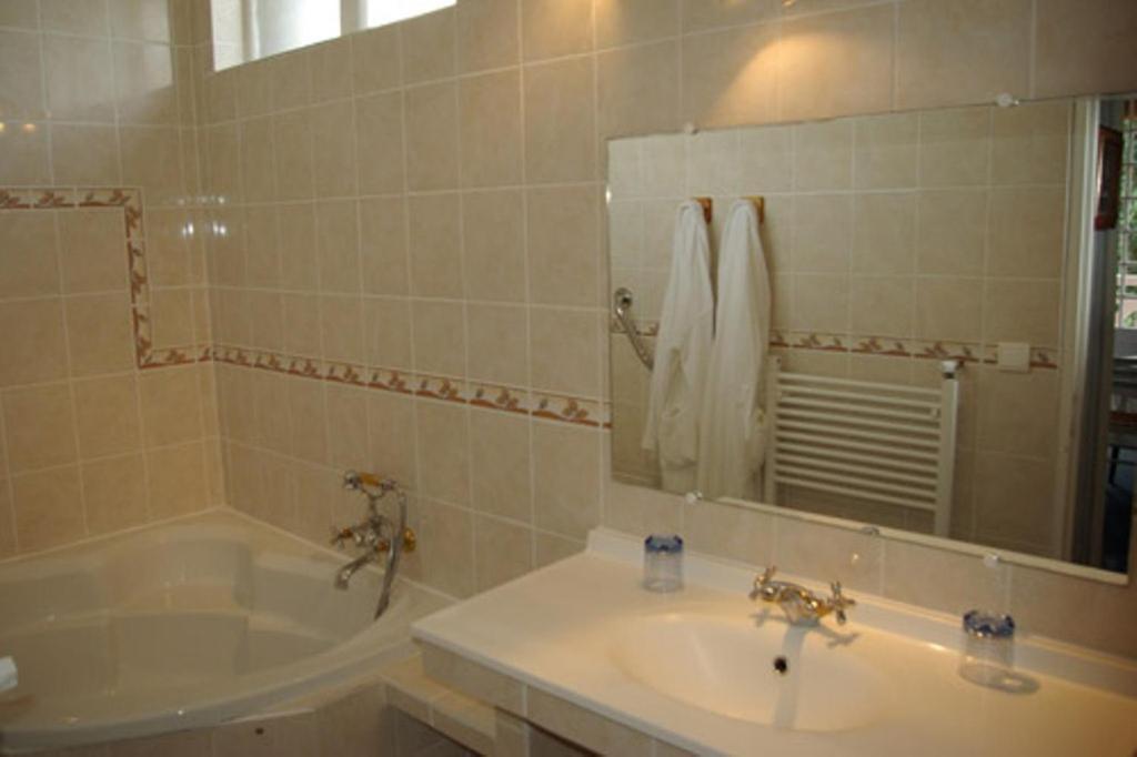 Auberge Du Clos Normand Hotel Martin-Eglise ห้อง รูปภาพ